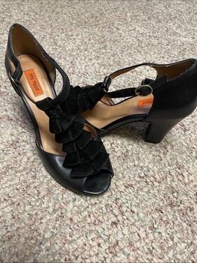 Miz mooz saylor leather Black Ruffle T-Strap Peep-Toe Heels